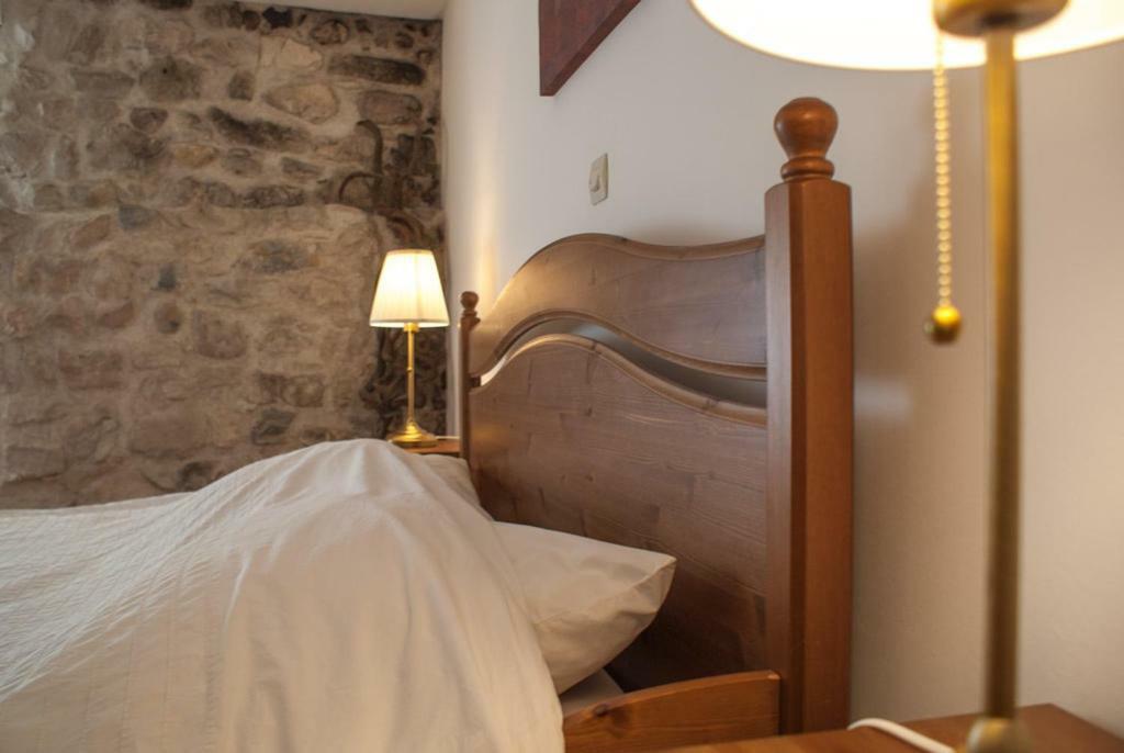 Le Colombier Bed & Breakfast Glandage Bagian luar foto