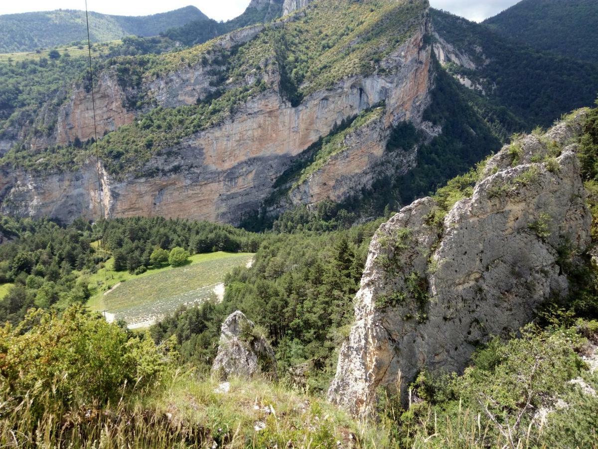 Le Colombier Bed & Breakfast Glandage Bagian luar foto